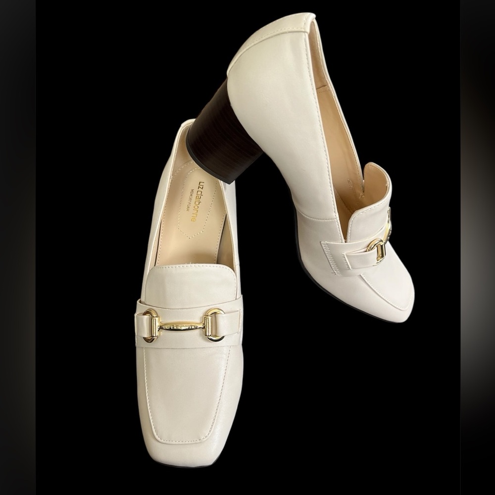 New Liz Claiborne Beige Memory Foam LC Morris Heels, Gold Accent, Sz 8